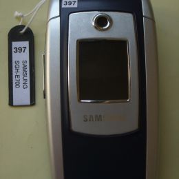 SAMSUNG SGH-E700