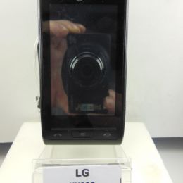 LG KU990