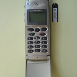 SAMSUNG SGH-600