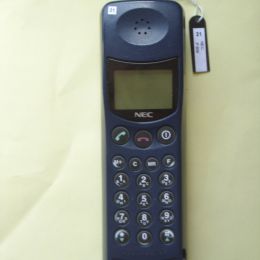 NEC P800